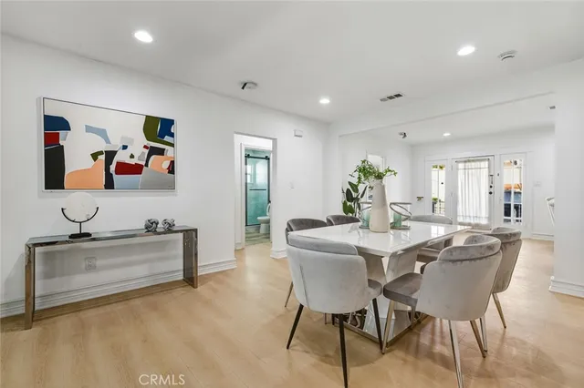 $929,900 | 1065 Bennett Avenue, Long Beach, CA 90804