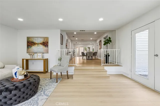 $929,900 | 1065 Bennett Avenue, Long Beach, CA 90804