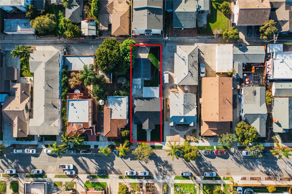 1065 Bennett Avenue Long Beach, CA 90804 - Photo 37 of 44 an aerial view of multiple house