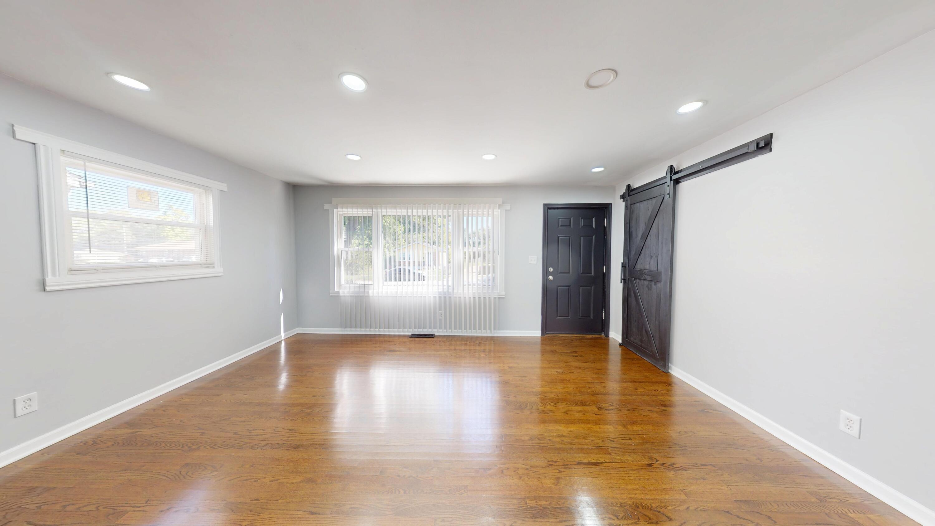 1736 Arthur Street Gary, IN 46404 - Photo 7 of 50 3000x1687