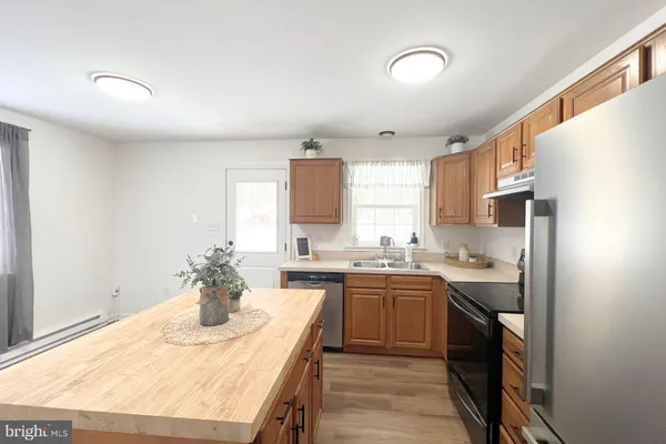 $330,000 | 502 Mahanoy Valley Road, Duncannon, PA 17020
