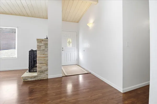 $995,000 | 17 Los Encinos Drive, Del Rey Oaks, CA 93940