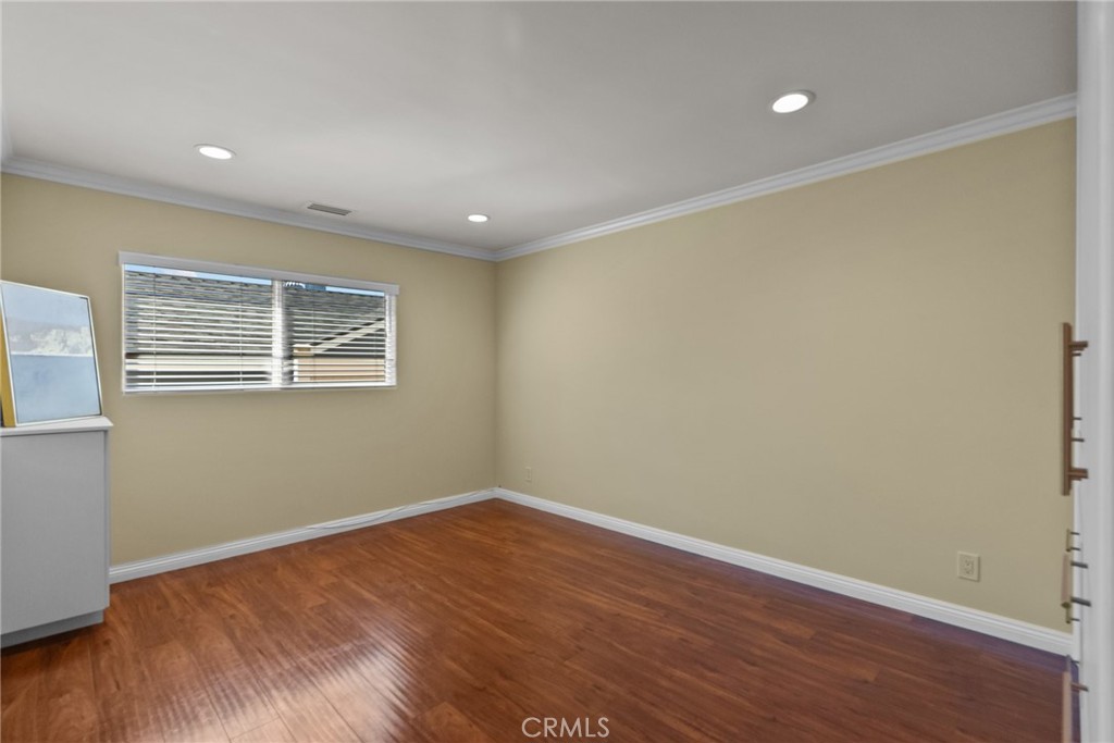 931 University Avenue Burbank, CA 91504 - Photo 27 of 49 a view of a room with wooden floor and window
