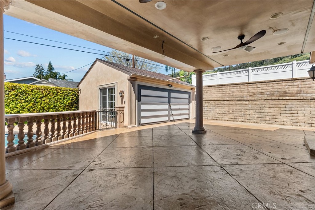 931 University Avenue Burbank, CA 91504 - Photo 42 of 49 a view of a porch