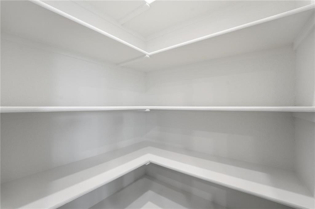 1390 North 163rd Street Basehor, KS 66007 - Photo 6 of 29