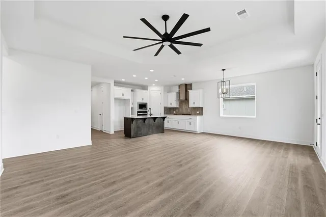 $385,660 | 1390 North 163rd Street, Basehor, KS 66007