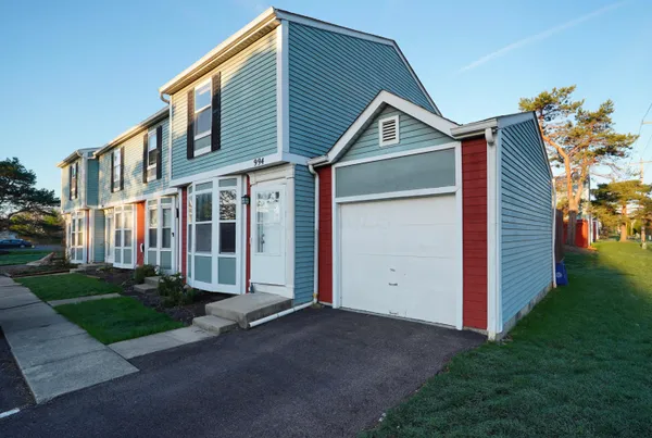 $195,000 | 994 Annagladys Drive, Unit M4, Columbus, OH 43085