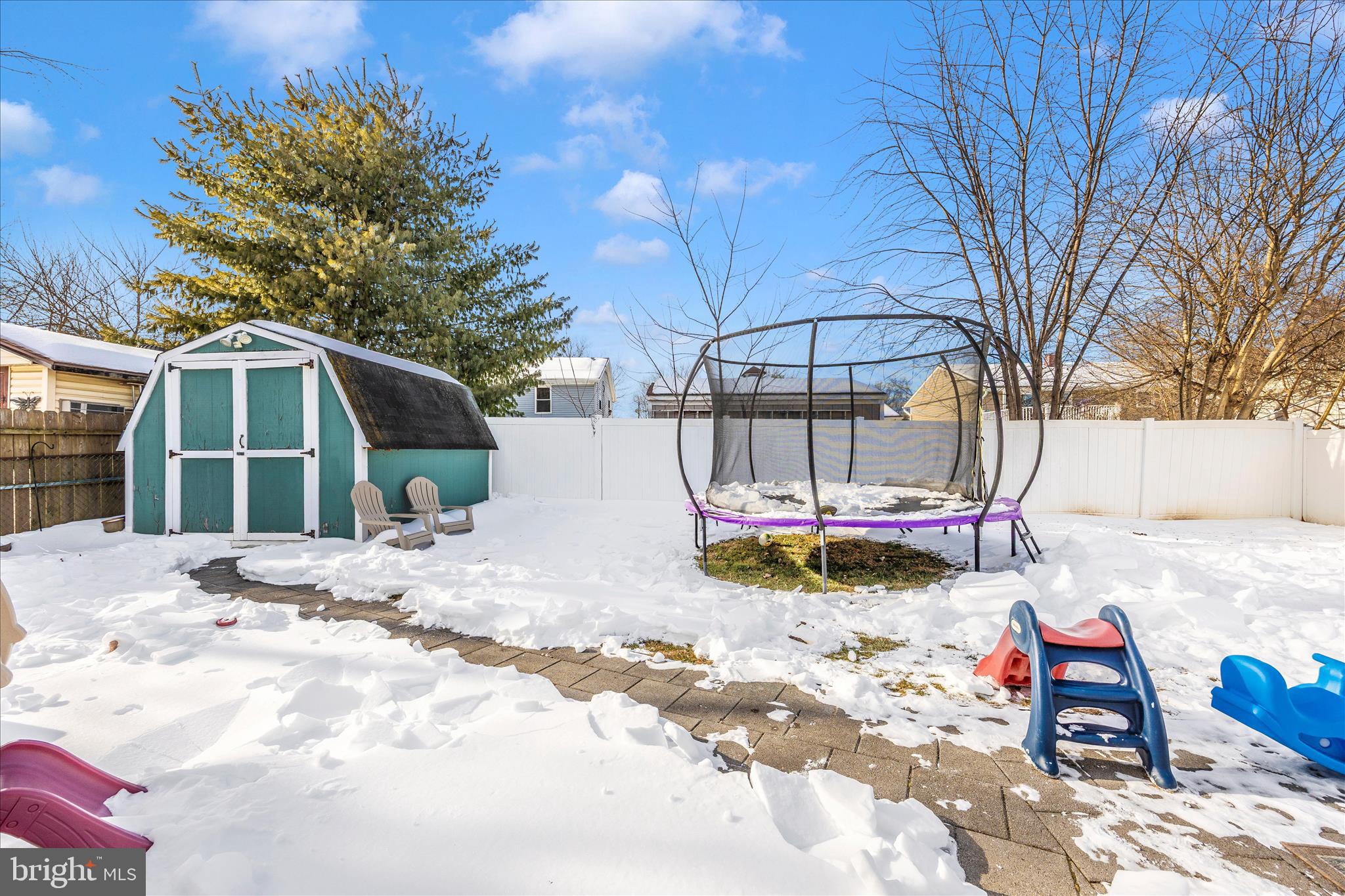 439 Center Street Frederick, MD 21701 - Photo 46 of 49 a view of a backyard with a large tree