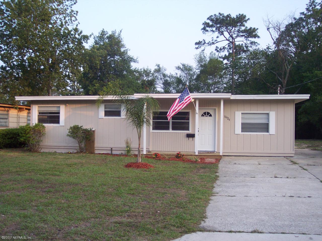 10424 Stone Road Jacksonville, FL 32246 - Photo 1 of 4 Front