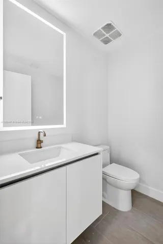 $3,300,000 | 700 Northeast 24th Street, Unit 3801, Miami, FL 33137