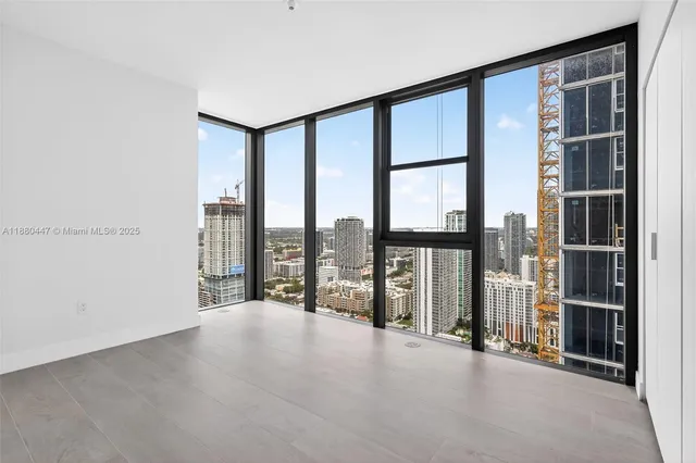 $3,300,000 | 700 Northeast 24th Street, Unit 3801, Miami, FL 33137
