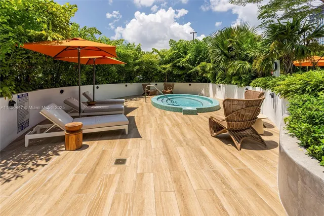 $3,300,000 | 700 Northeast 24th Street, Unit 3801, Miami, FL 33137