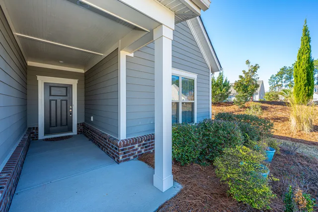 $575,000 | 205 Maple Valley Road, Summerville, SC 29486