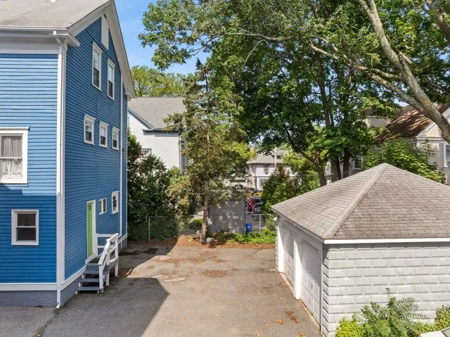 $350,000 | 202 Rochambeau Avenue, Unit 2, Providence, RI 02906