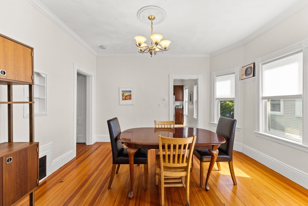 202 Rochambeau Avenue, Unit 2 Providence, RI 02906 - Photo 25 of 34