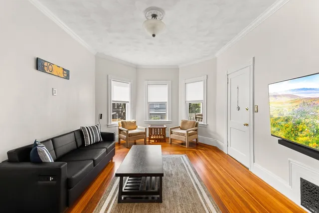 $350,000 | 202 Rochambeau Avenue, Unit 2, Providence, RI 02906