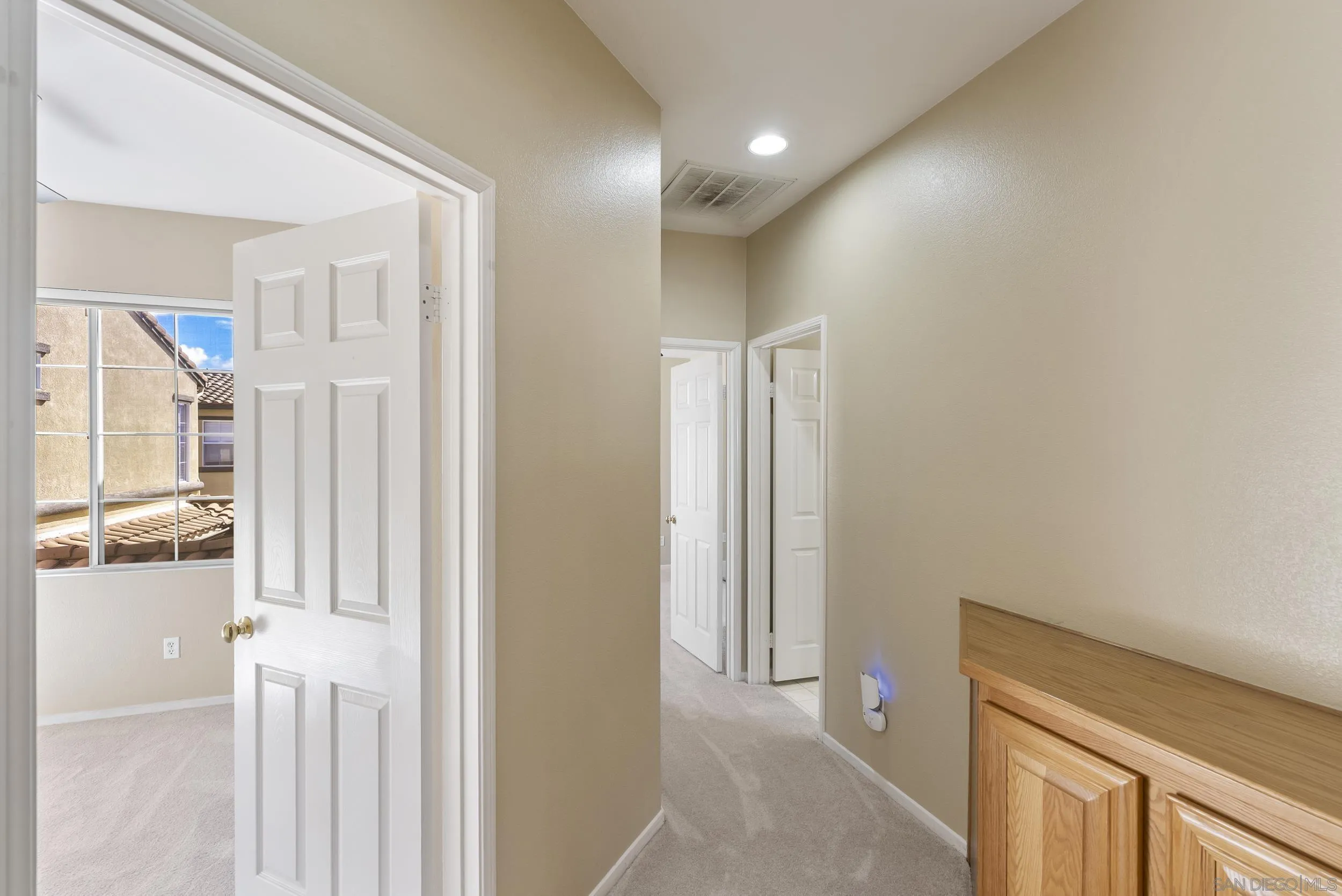 638 Sumner Way, Unit 4 Oceanside, CA 92058 - Photo 28 of 51 Gallery Image 28