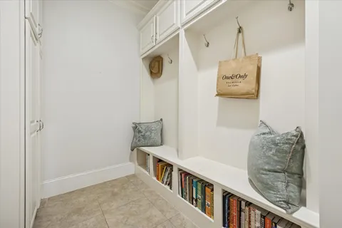 $3,295,000 | 711 Timber Hill Drive, Hedwig Village, TX 77024