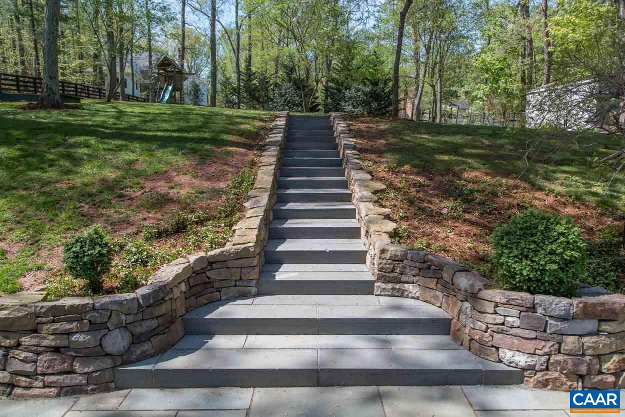 788 Tanglewood Road Charlottesville, VA 22901 - Photo 34 of 39 a view of a yard with green space