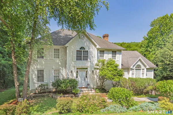 $775,000 | 335 Luna Trail, Southbury, CT 06488