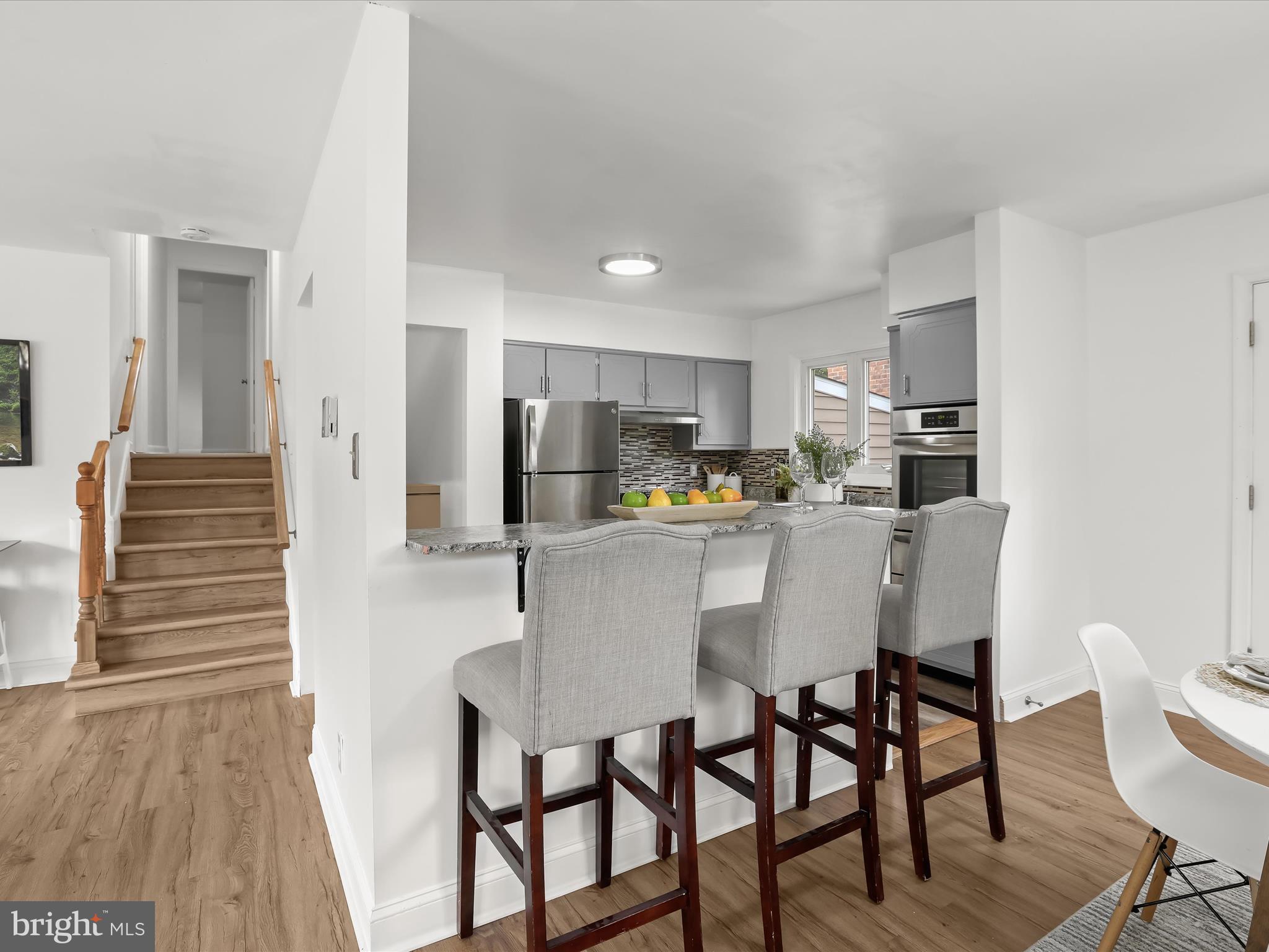 23 Dunwich Road Lutherville-Timonium, MD 21093 - Photo 11 of 40 Breakfast Bar