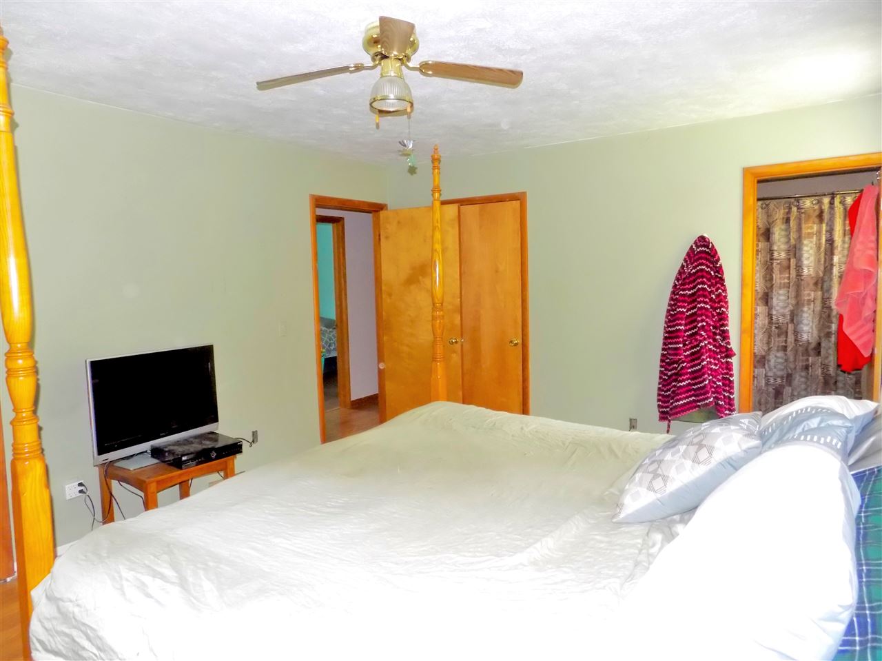 7140 Coon Hill Road Munith, MI 49259 - Photo 11 of 36 Gallery Image 11