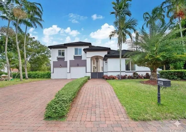 $1,800,000 | 8164 Southwest 171st Street, Palmetto Bay, FL 33157