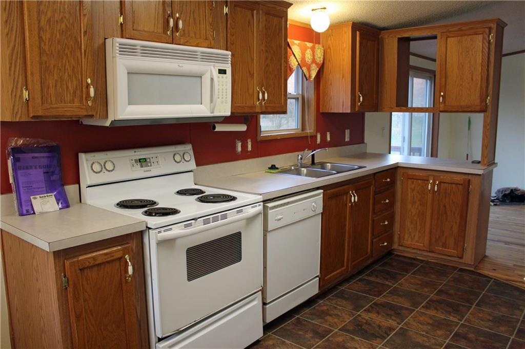 5641 Willow Dale Road Springfield, OH 45502 - Photo 2 of 19