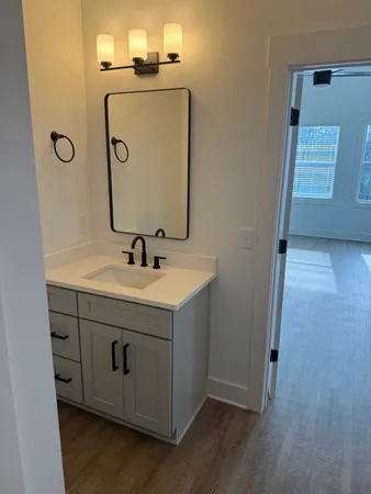$3,450 | 437 Patterson Street, Nashville, TN 37211