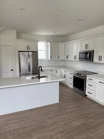 $3,450 | 437 Patterson Street, Nashville, TN 37211