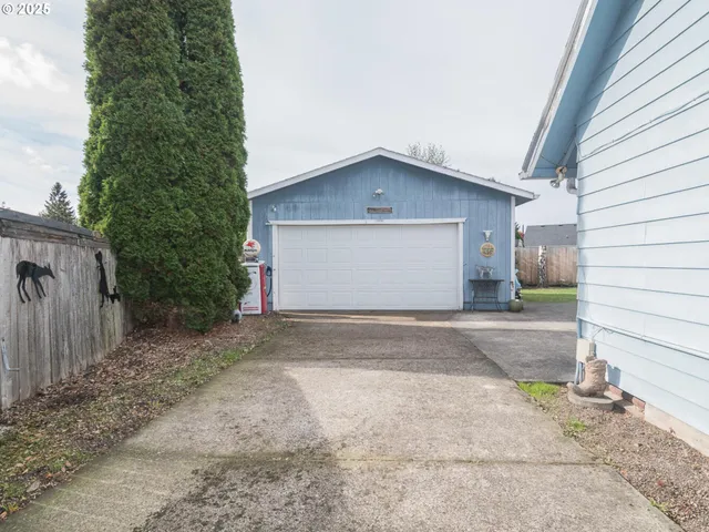 a backyard of a house