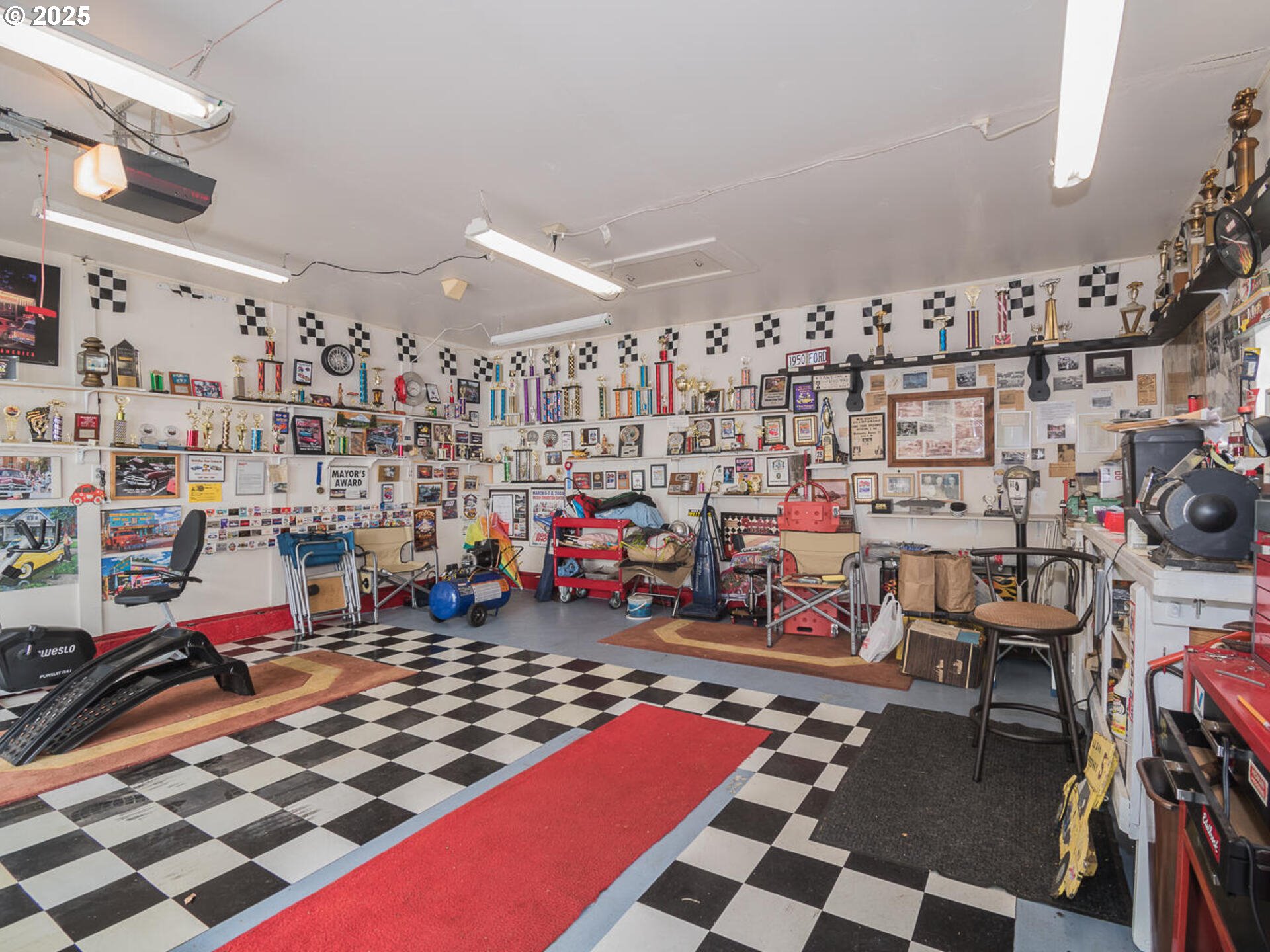 2068 Northeast Juniper Court Gresham, OR 97030 - Photo 34 of 42 a city room with lots of storage and utility