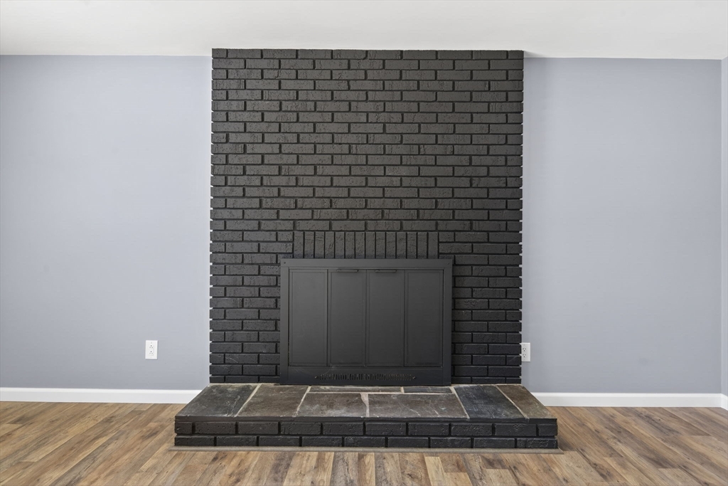 24 Wands Street Springfield, MA 01118 - Photo 13 of 32 Gallery Image 13