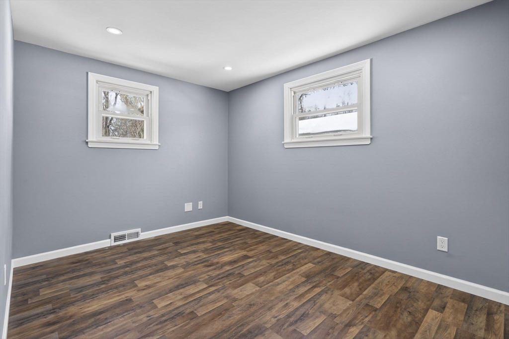 24 Wands Street Springfield, MA 01118 - Photo 27 of 32 Gallery Image 27