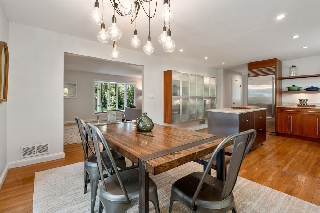 61 Moore Road Sudbury, MA 01776 - Photo 8 of 26 Gallery Image 8