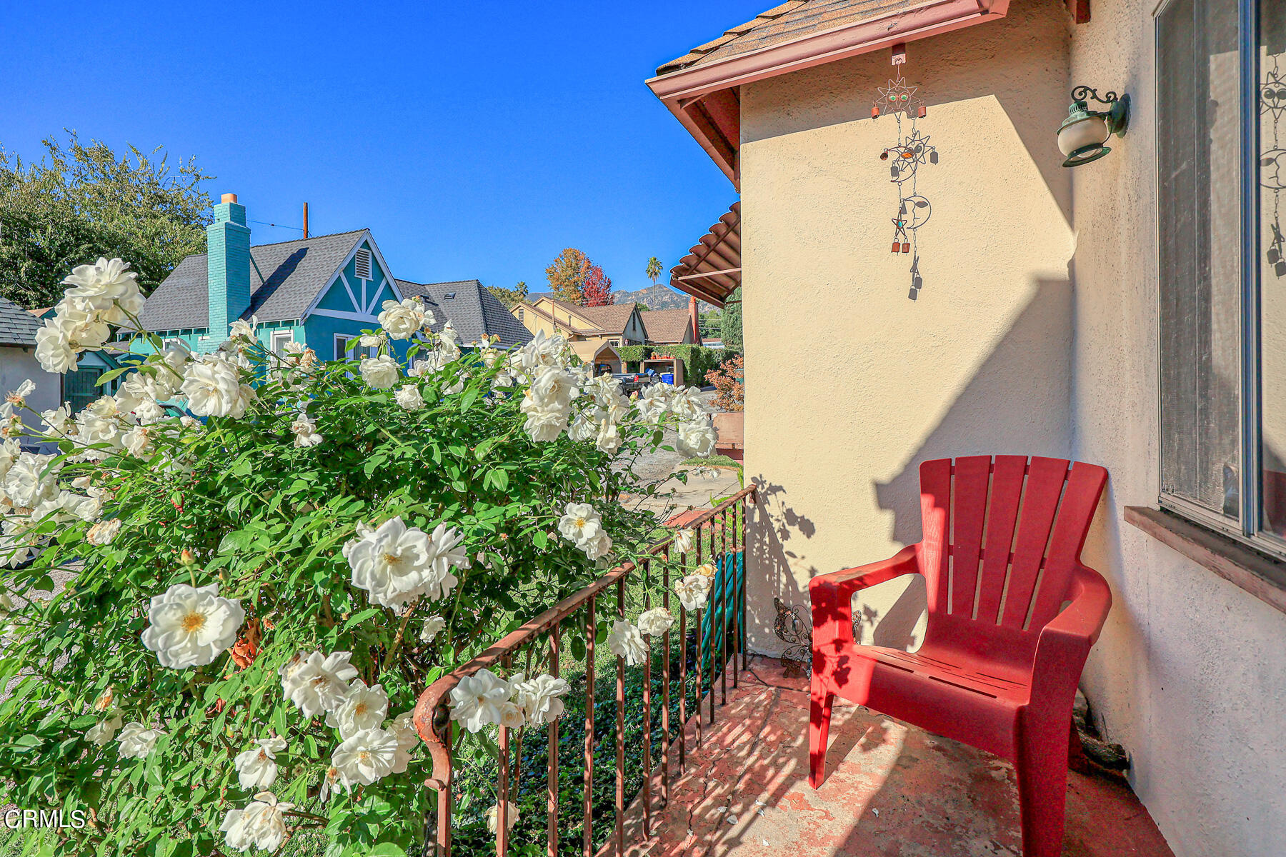 2536 Devonshire Lane Altadena, CA 91001 - Photo 5 of 32 a view of a chairs in front of house