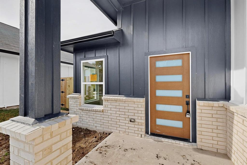 208 Rusk Street Rice, TX 75155 - Photo 7 of 27 a view of front door of house