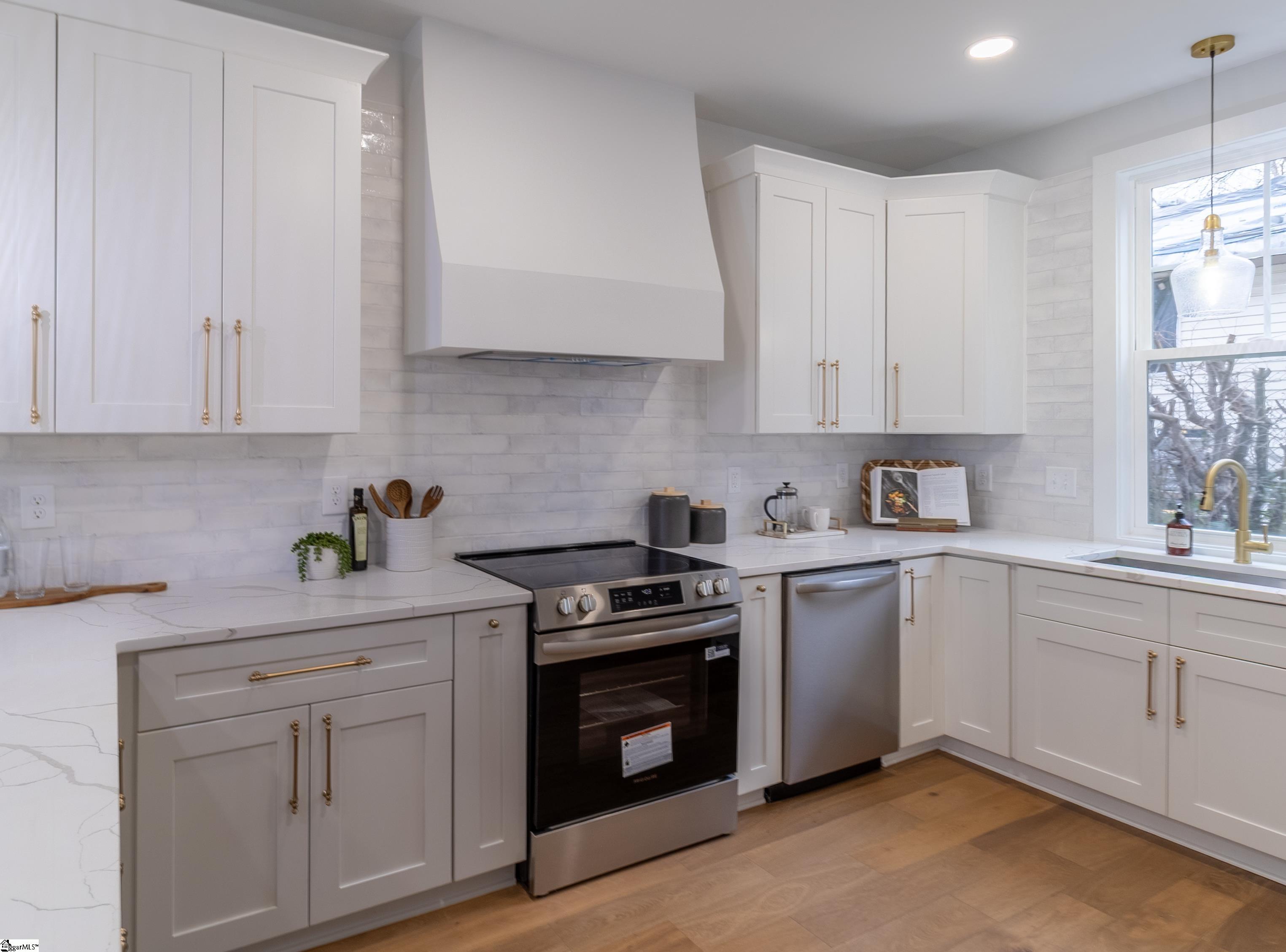 116 Spartanburg Street Greenville, SC 29607 - Photo 11 of 36