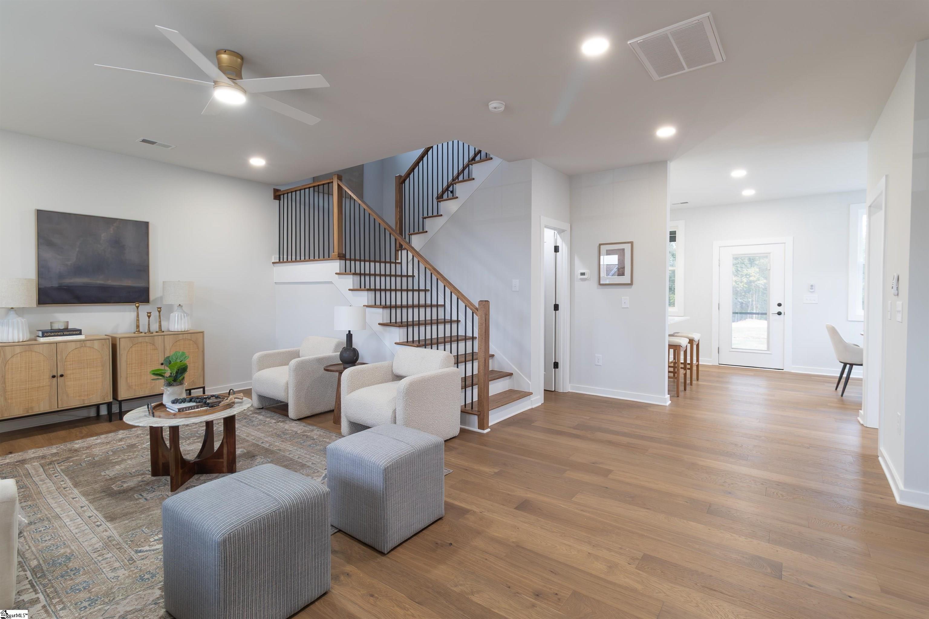 116 Spartanburg Street Greenville, SC 29607 - Photo 2 of 36