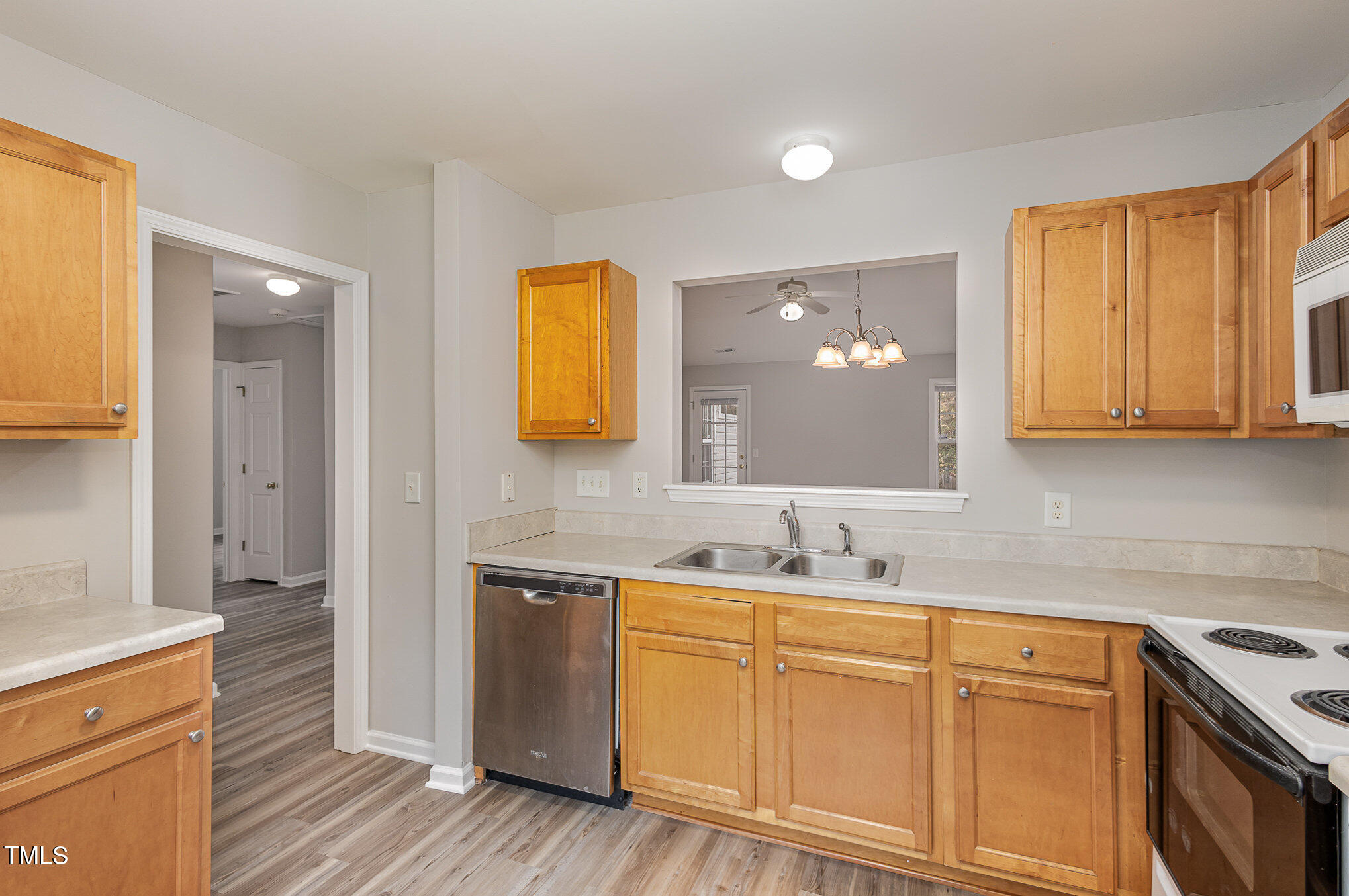 805 Turmeric Lane Durham, NC 27713 - Photo 14 of 30 012_file_799