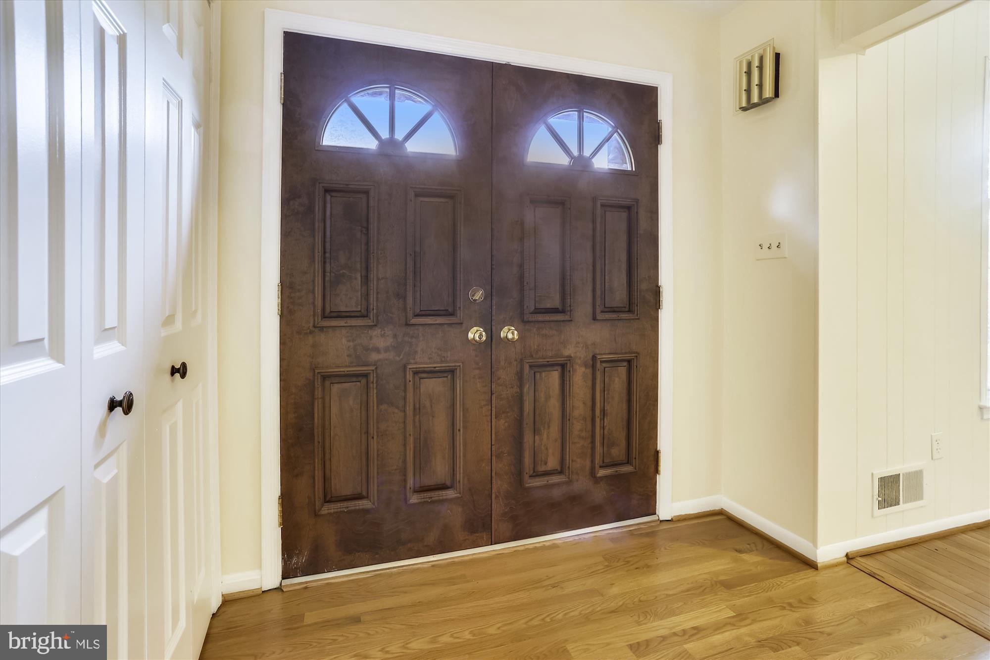 14301 Cantrell Road Silver Spring, MD 20905 - Photo 2 of 69 Gallery Image 2