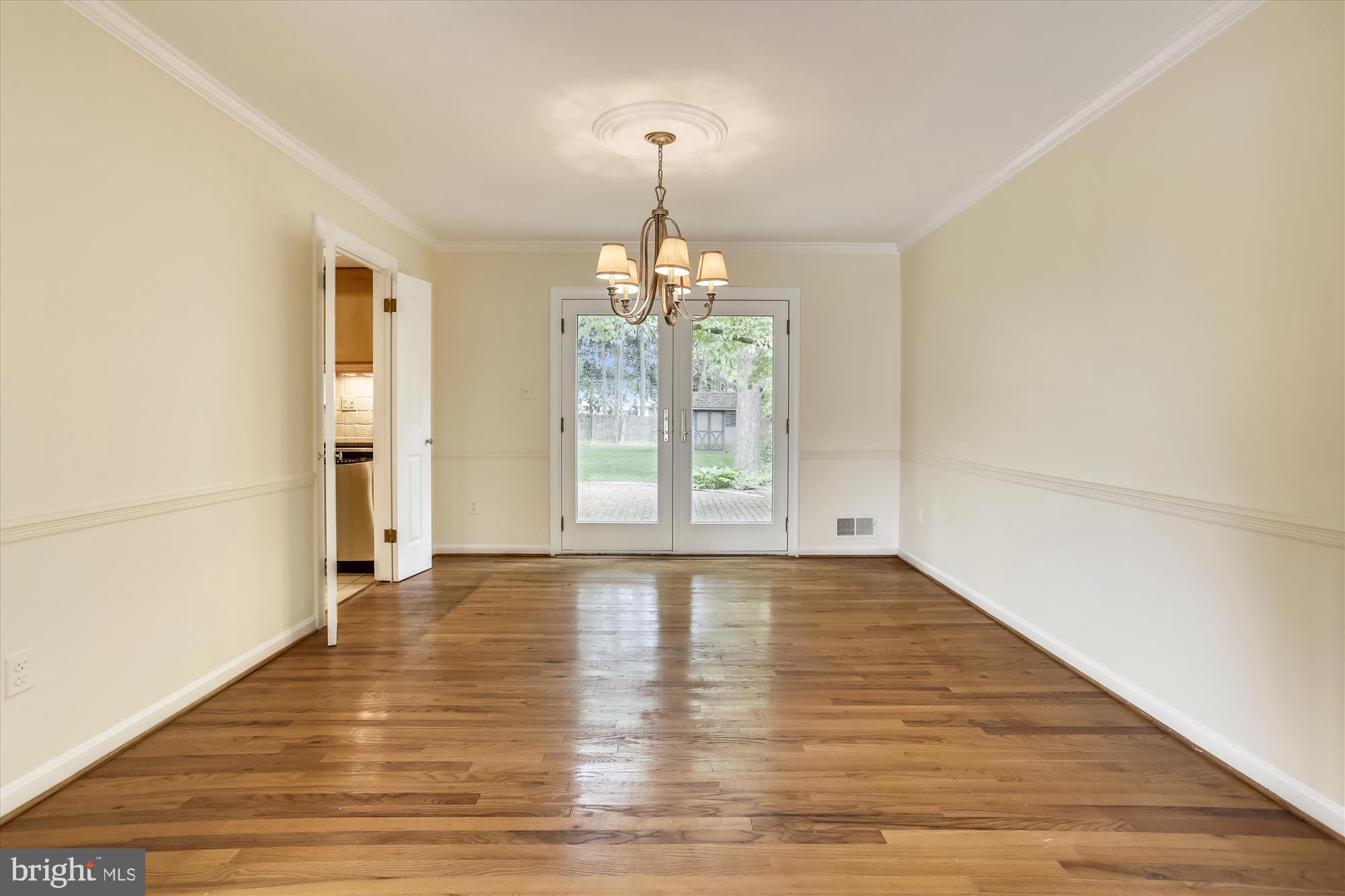 14301 Cantrell Road Silver Spring, MD 20905 - Photo 15 of 69 Gallery Image 15