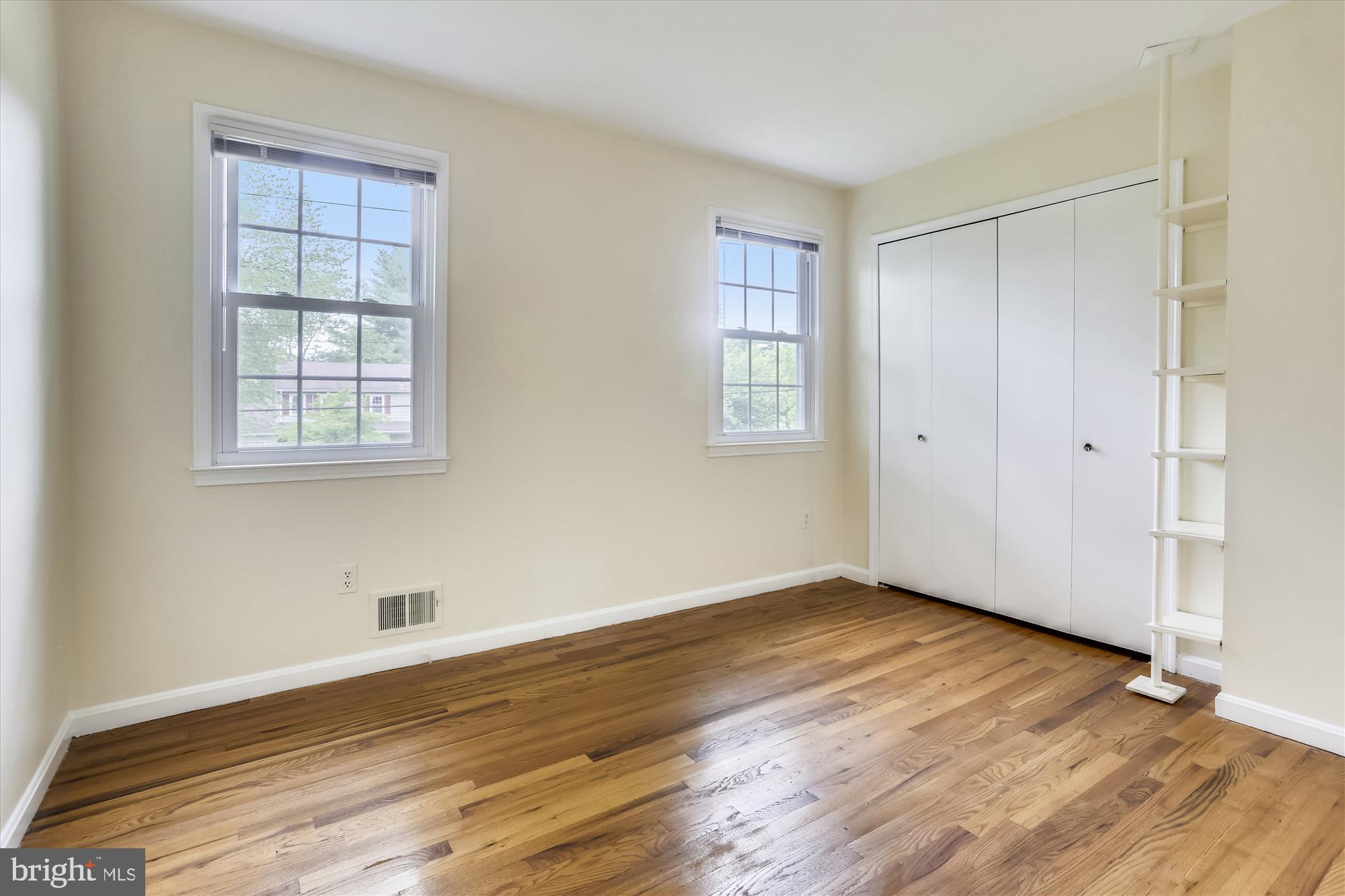 14301 Cantrell Road Silver Spring, MD 20905 - Photo 29 of 69 Gallery Image 29