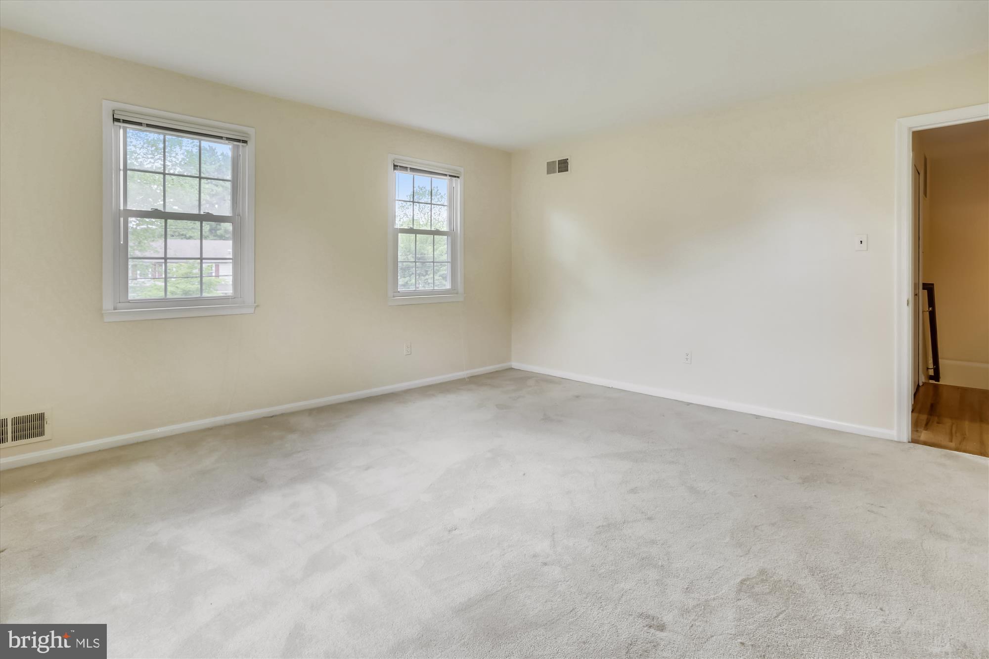 14301 Cantrell Road Silver Spring, MD 20905 - Photo 34 of 69 Gallery Image 34