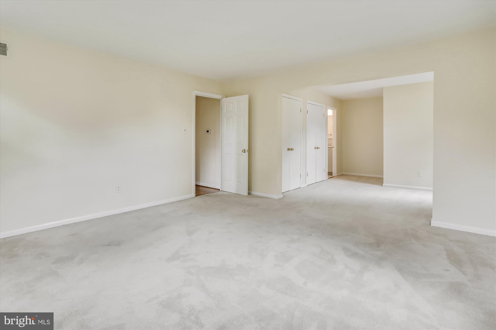 14301 Cantrell Road Silver Spring, MD 20905 - Photo 35 of 69 Gallery Image 35