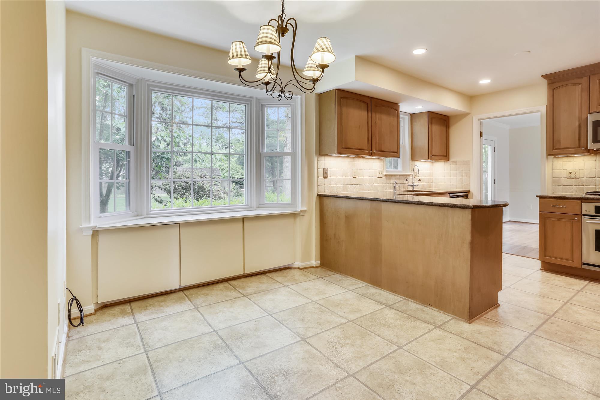 14301 Cantrell Road Silver Spring, MD 20905 - Photo 8 of 69 Gallery Image 8