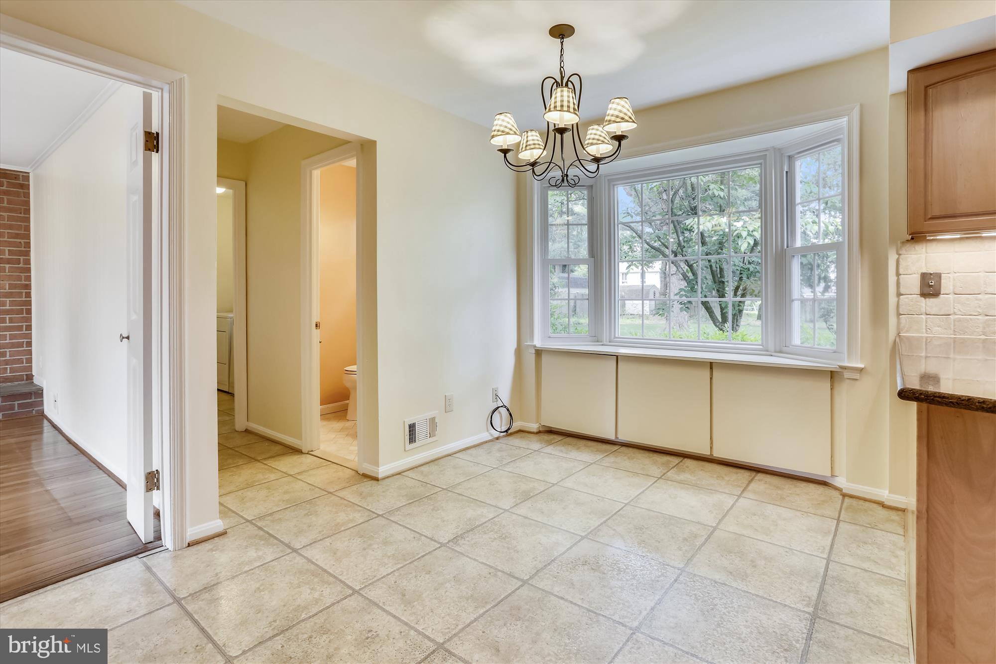 14301 Cantrell Road Silver Spring, MD 20905 - Photo 9 of 69 Gallery Image 9