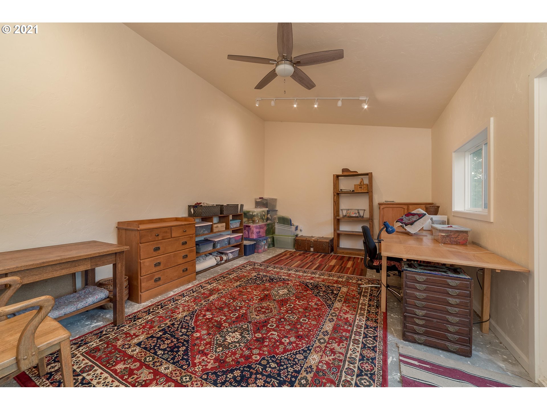 2002 Kueffler Road Stevenson, WA 98648 - Photo 22 of 31 Gallery Image 22