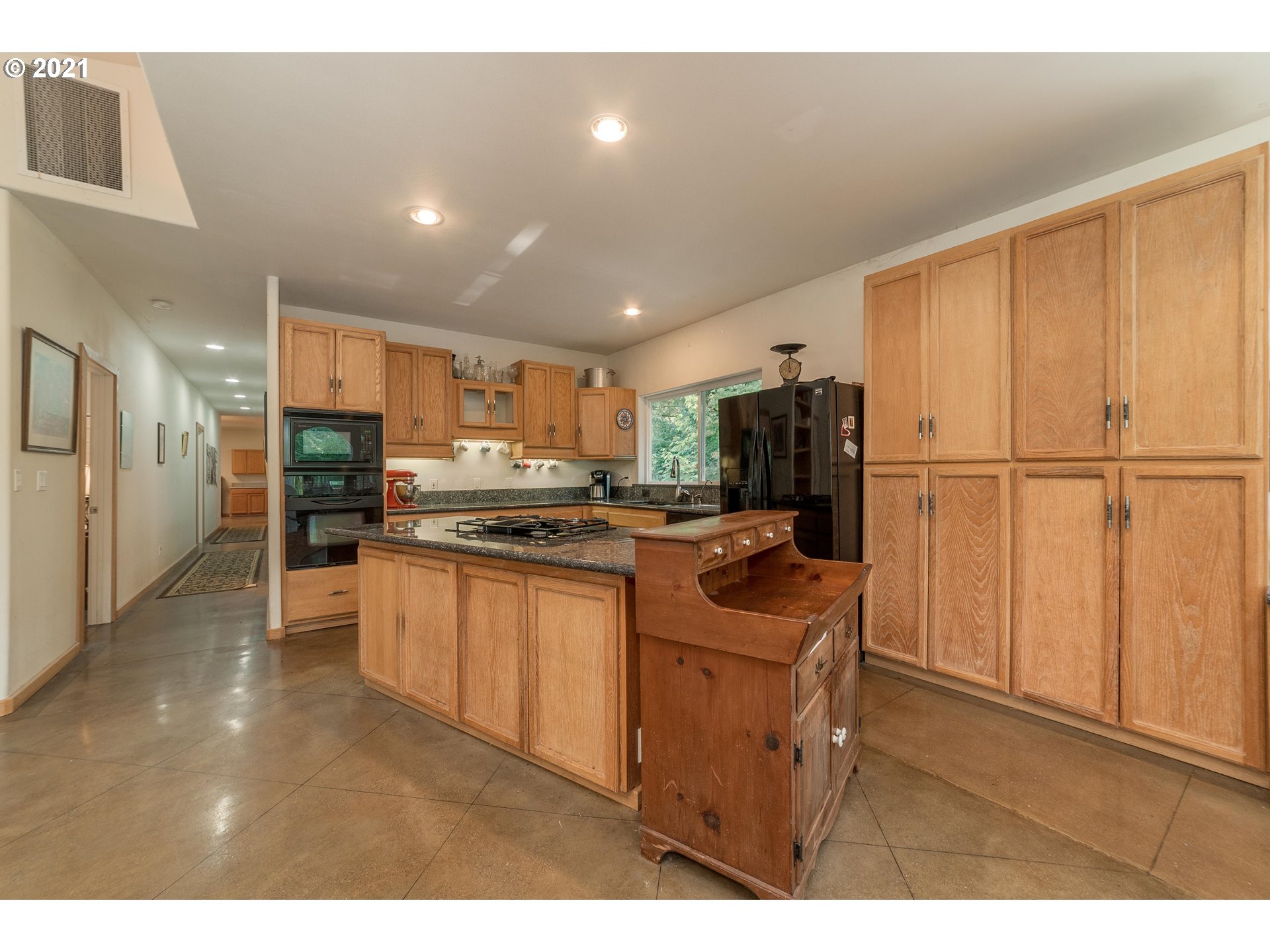 2002 Kueffler Road Stevenson, WA 98648 - Photo 8 of 31 Gallery Image 8