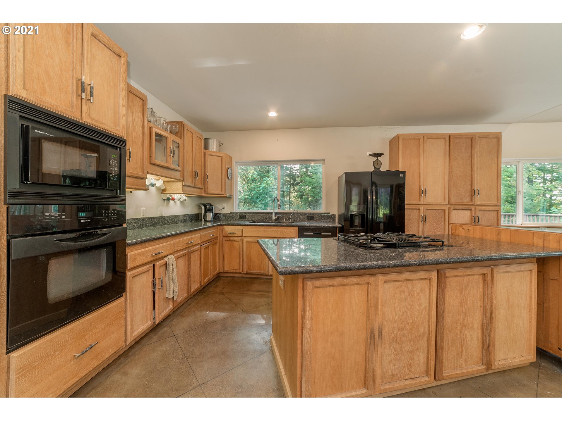 2002 Kueffler Road Stevenson, WA 98648 - Photo 9 of 31 Gallery Image 9
